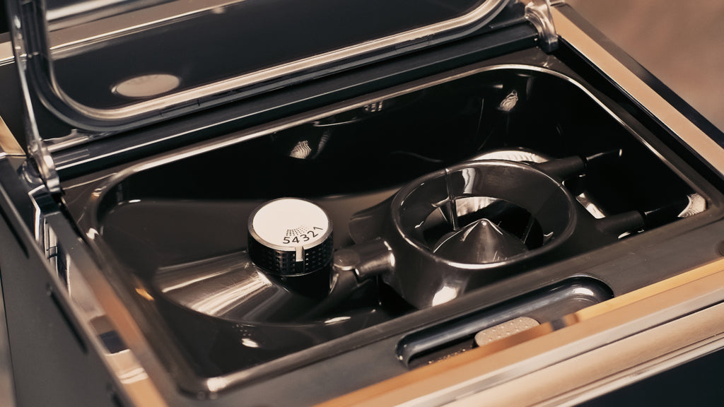 WMF Perfection 660 Volautomatische Koffiemachine – Compact, Veelzijdig & Vol Aroma