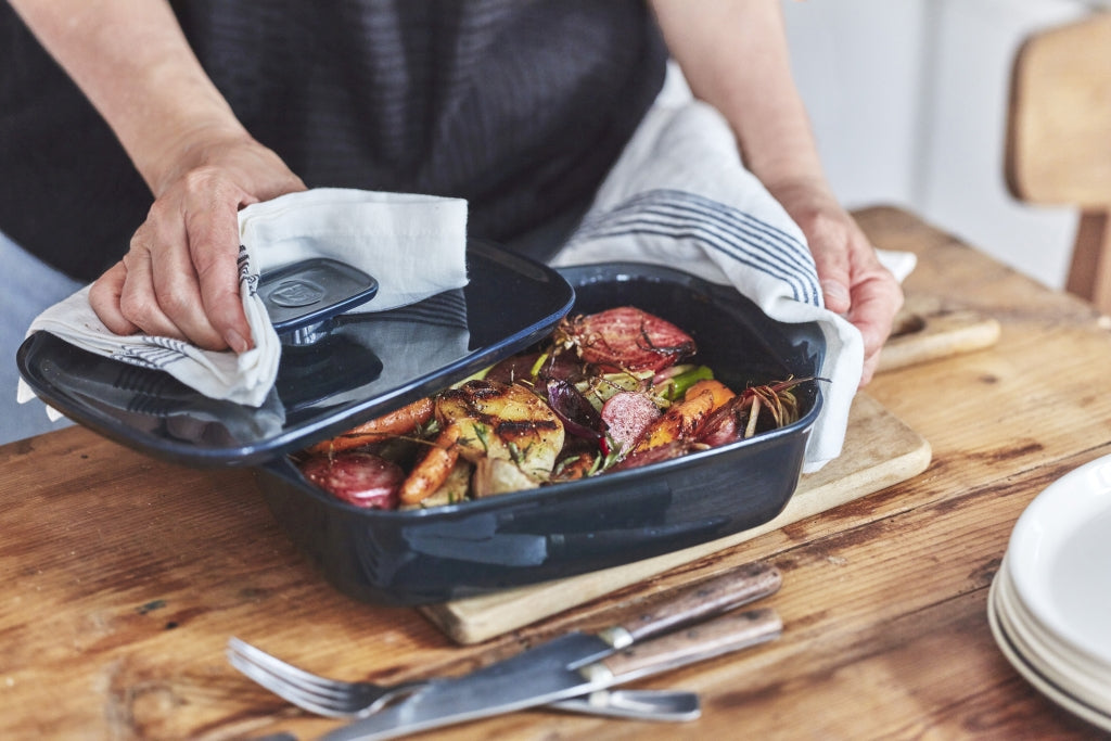 Emile Henry Ovenschaal - 360x230mm - Cèdre