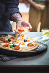 Emile Henry Pizza Station